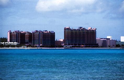 Bahamas 1988 (055) New Providence: Cable Beach | Blick auf C… | Flickr