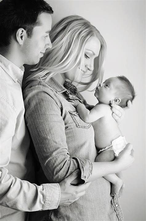 The Best Newborn Photoshoot Ideas With Parents References