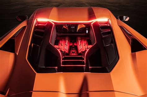 Lamborghini Revuelto: Electrified bull - Geneva International Motor Show