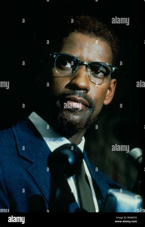 MALCOLM X (1992) DENZEL WASHINGTON MLX 083 Stock Photo - Alamy