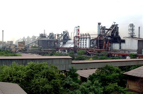 The bhilai steel plant has been established with the assistance of: / भिलाई इस्पात संयंत्र की ...