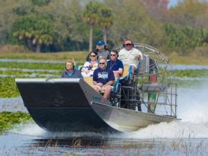 Kissimmee Swamp Tours Orlando Florida | Lake Kissimmee Airboat Rides