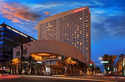 What are the 7 Best Hotels in Downtown Phoenix? - HolidayNomad.com