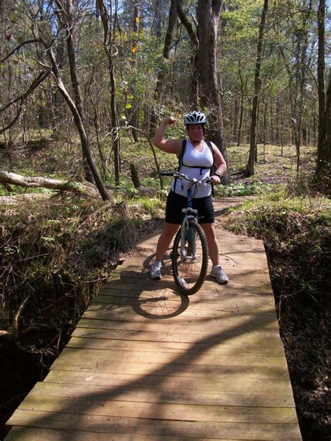 Tyler State Park Mountain Bike Trail in Tyler, Texas || SINGLETRACKS.COM