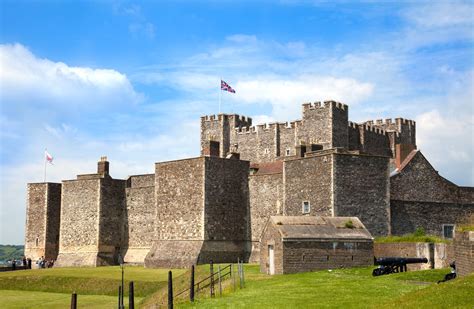 15 Best Castles in England, UK - Road Affair