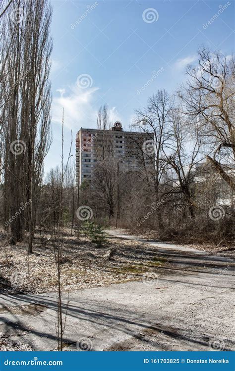 Abandoned Apartment Building in Pripyat Stock Image - Image of ...