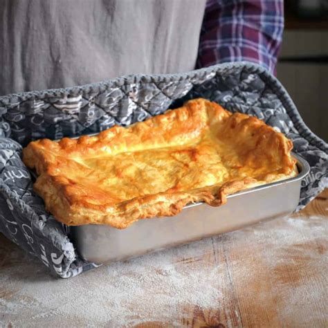 The Best Venison Pie Recipe - The Hedgecombers