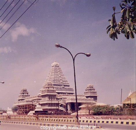 Chhatarpur Temple Complex | itslife.in