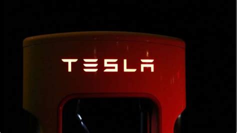 Tesla Wasn't Ready After Elon Musk Demanded Employees Return to Office, Report Says - Public.com