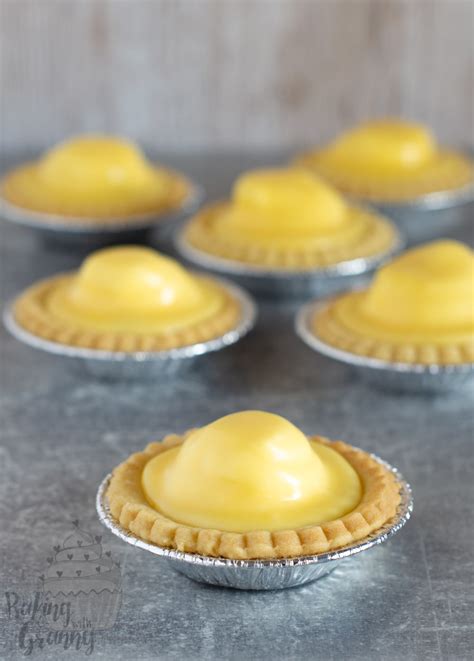 Pineapple Tarts - Baking with Granny