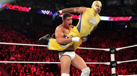 Rey Mysterio vs. Cody Rhodes: photos | WWE