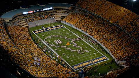 Virtual-Hideout.com: Who Else is Missing the Glory Days of WVU Football?