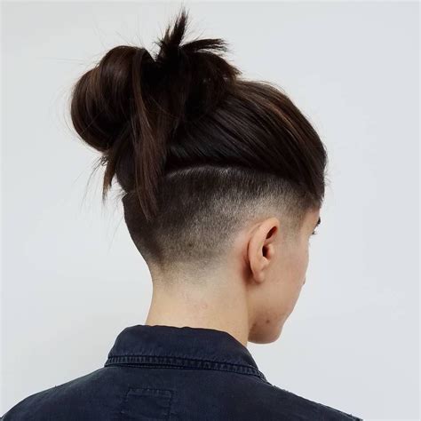 50 Best Shaved Hairstyles for Women in 2017 Check more at http://hairstylezz.com/best-shaved ...