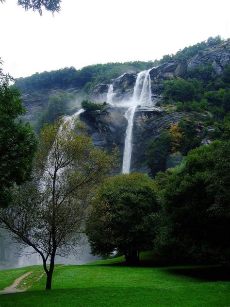 15 Amazing Waterfalls in Italy - The Crazy Tourist