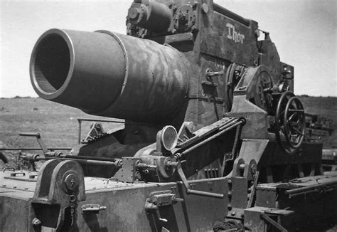 60 best WW2 German SP & Rocket Artillery images on Pinterest | Military vehicles, World war two ...