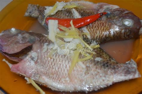 Mely's kitchen: Paksiw na Tilapia