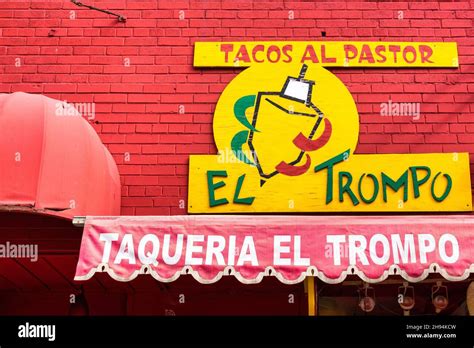 Trompo tacos hi-res stock photography and images - Alamy