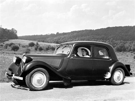 Citroën 11 Traction Avant 1948 – photo Citroën – Auto Forever