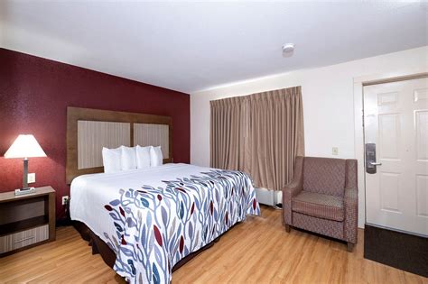 RED ROOF INN NEPTUNE - JERSEY SHORE $98 ($̶1̶3̶0̶) - Prices & Hotel ...