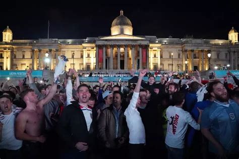 England fans celebrate as Three Lions reach historic Euro 2020 final ...