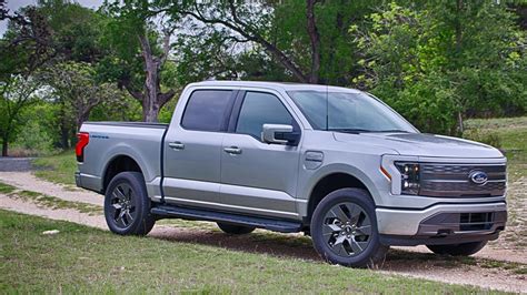 2022 Ford F-150 Lightning First Drive: An Electric Pickup Done Right ...