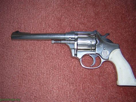 Gunlistings.org - Pistols Hi-Standard 22 Revolver