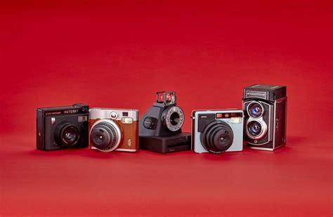 The Best Instant Cameras for Beginner Photographers - WSJ