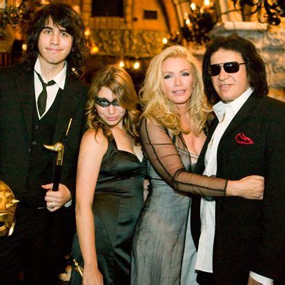 Gene Simmons Family Jewels: Lies, Damned Lies, and Performance