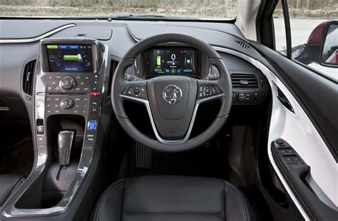 Vauxhall Ampera 2012 - Car Review - Interior | Honest John