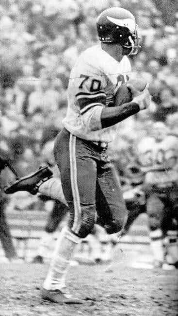 Jim Marshall - Vikings - BUCKEYE | Minnesota vikings football, Vikings ...