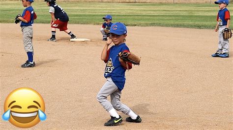 HILARIOUS LITTLE KIDS BASEBALL GAME! ⚾️😂 - YouTube