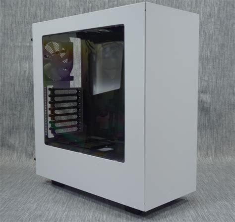 The Exterior of the NZXT S340 - The NZXT S340 Case Review