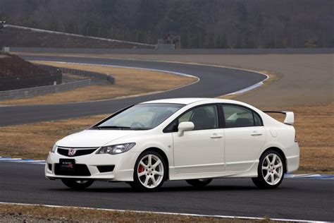 The Best Cars I’ve Driven #2: FD2 Honda Civic Type R Sedan | Carscoops