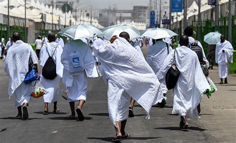 Hajj pilgrims gather in Mina | Kuwait Times Newspaper