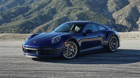 2022 Porsche 911 Turbo S Review: Lightweight Package Is Cool but Unnecessary - CNET