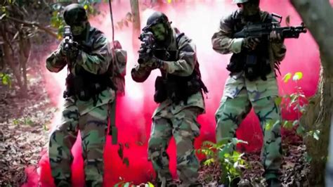 Royal Thai Navy SEALs - YouTube