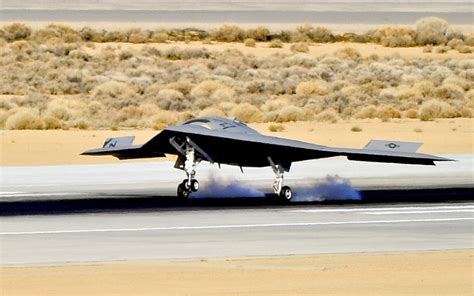 No Fins, No Pilot, No Problems! X-47B First Flight (With Video) - blog ...