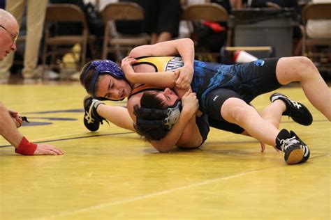 Photos of Middle School Wrestlers