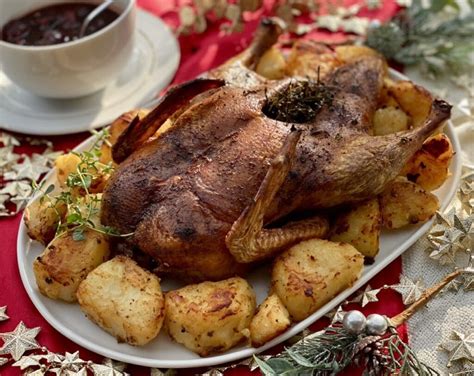 Roast Duck (Easy, tender with crispy skin) - 3CatsFoodie