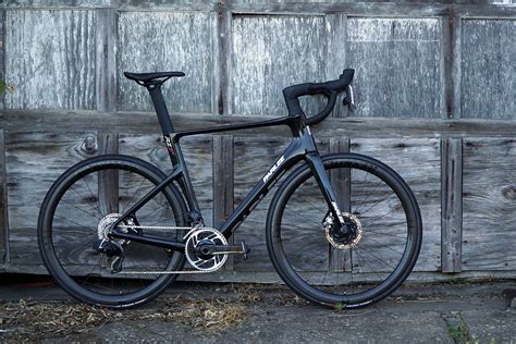 Review: Parlee RZ7 aero road bike cheats all the winds, goes fast everywhere - Bikerumor