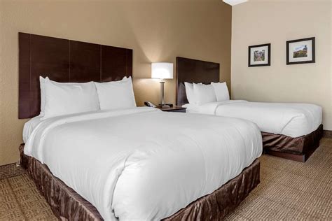 Comfort Inn & Suites DeLand - near University DeLand, Florida, US - Reservations.com