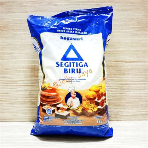 Jual Tepung Terigu Segitiga Biru Premium 1Kg / Tepung Segitiga Biru ...