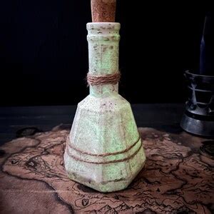 Skyrim Potion of Invisibility, Invisibility Potion Bottles, the Elder Scrolls Artifact, Decor ...