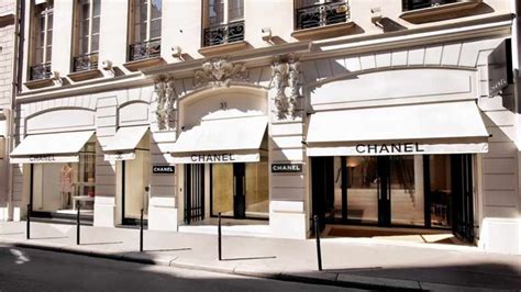 First Chanel temporary beauty shop opened in Paris - 2LUXURY2.COM