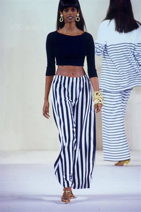 Spring/Summer 1993 | Tenue à pois, Tenue femme, Mode