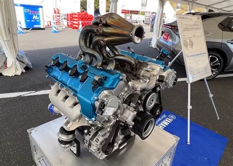 Yamaha Unveils Hydrogen-Powered Toyota V8 - autoevolution