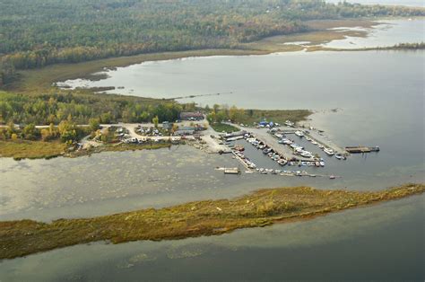 Port McNicoll Marina in Port McNicoll, ON, Canada - Marina Reviews ...