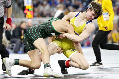 Middleweight shakeup headlines latest Michigan high school wrestling power rankings - mlive.com