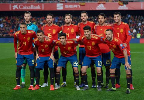 VALENCIA, SPAIN - MARCH 23: Spain team lines up prior looks during the 2020 UEFA European ...