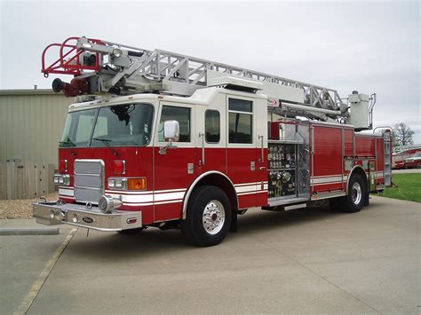 2006 Pierce Enforcer 75' Ladder | Fire trucks, Trucks, Fire